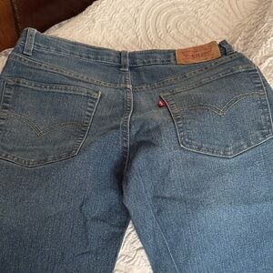 Levi's Straight Leg Blue Jeans